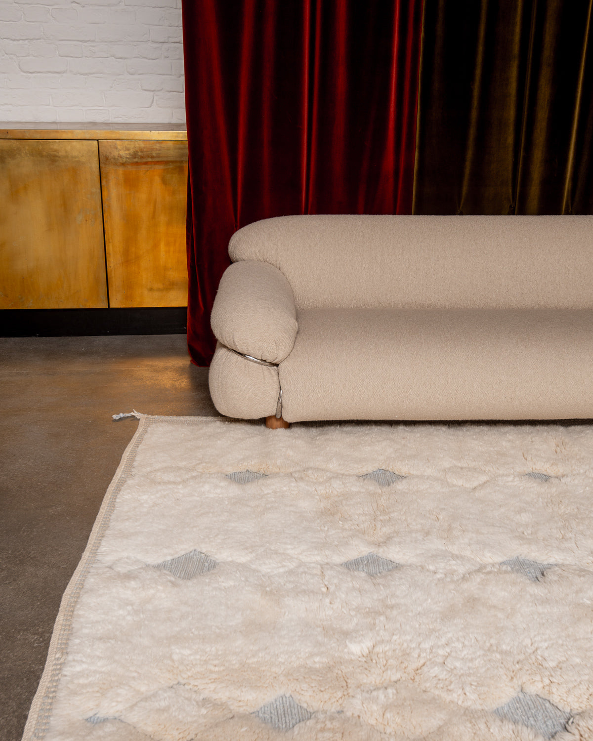 Modern, designer, handcrafted 100% sheep’s wool Berber rug from Morocco. Beni M’rirt carpet with beautiful colours and patterns and fluffy wool texture.